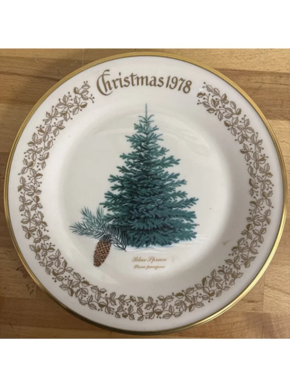 LENOX Christmas Tree Commemorative Issue Porcelain Plates (2) 78-'79